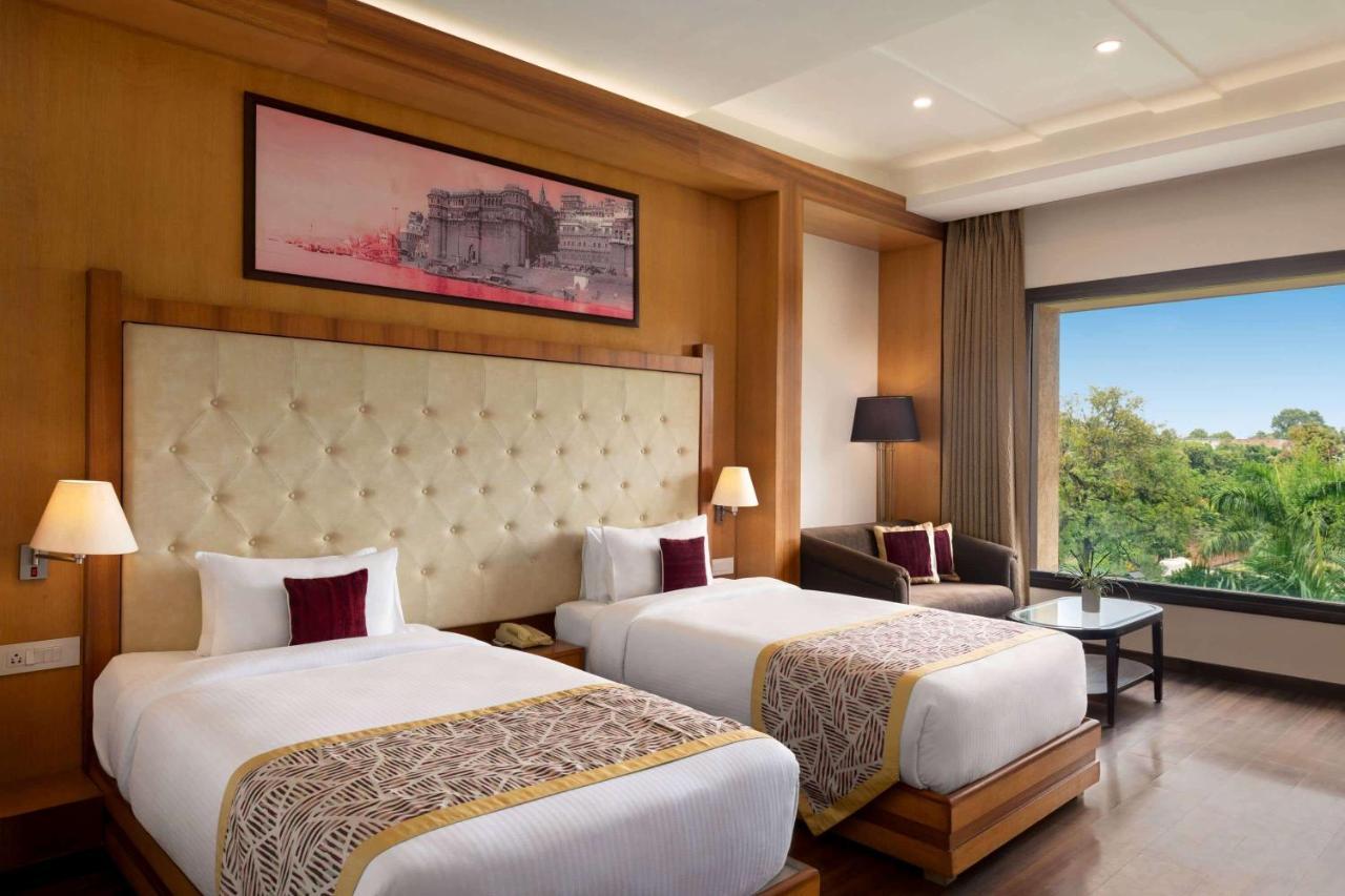 Ramada By Wyndham Varanasi Katesar Chandauli Экстерьер фото