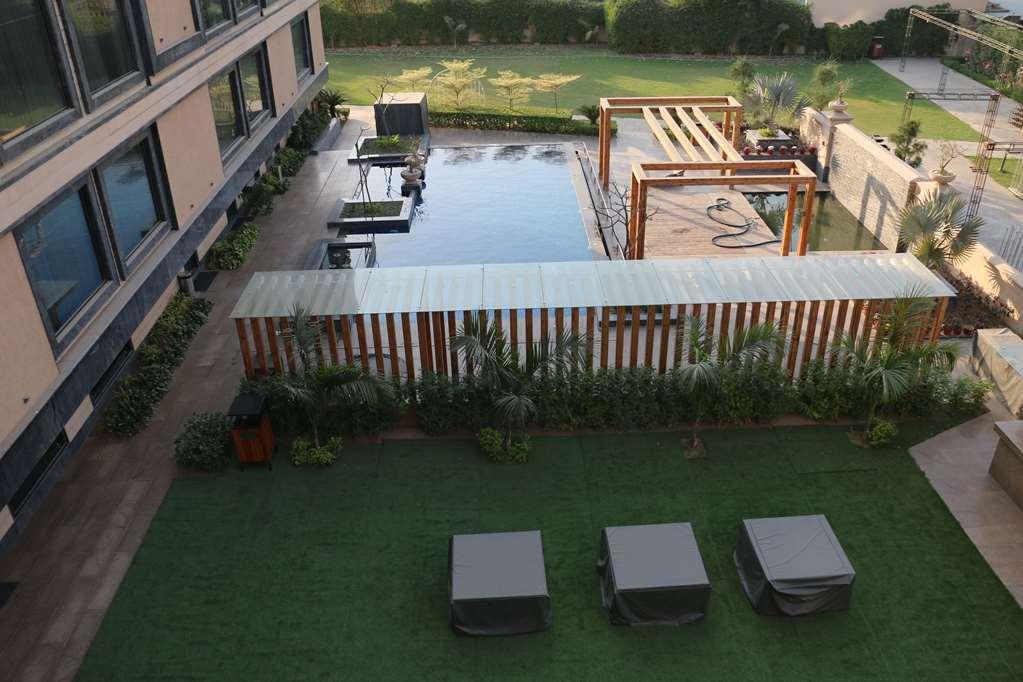 Ramada By Wyndham Varanasi Katesar Chandauli Удобства фото